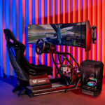 Cop – Gaming – Thermaltake presenta il bundle con il volante da corsa G6 Direct Drive e il sistema di movimento GM5 3DOF