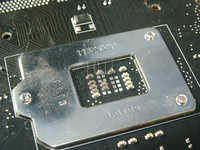 031-asus-z68-gene-z-foto-scheda-mecc-ritenzione-posteriore