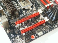 042-asus-z68-gene-z-foto-scheda-slot_espansione
