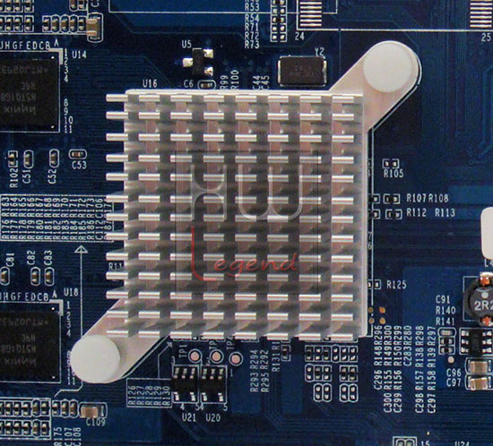 qnap_ts-219p_plus_nas_particolare1