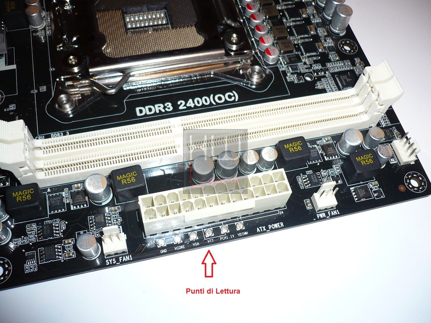 019-ECS-X79R-AX-DELUXE-foto-atx-punti-lettura