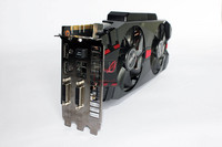 asus_matrix_gtx580_scheda_vista3