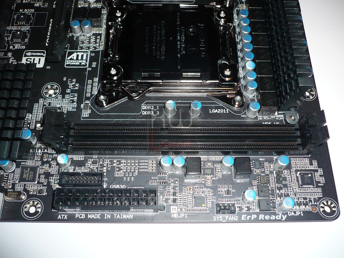 025-gigabyte-x79-ud3-foto-scheda-conn-atx-usb3