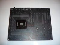 014-gigabyte-x79-ud3-foto-scheda-retro