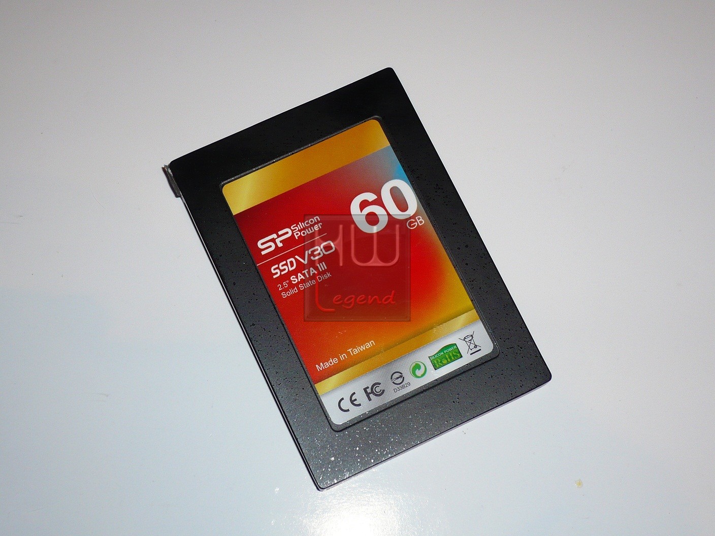 014-siliconpower-v30-ssd-foto-drive-fronte