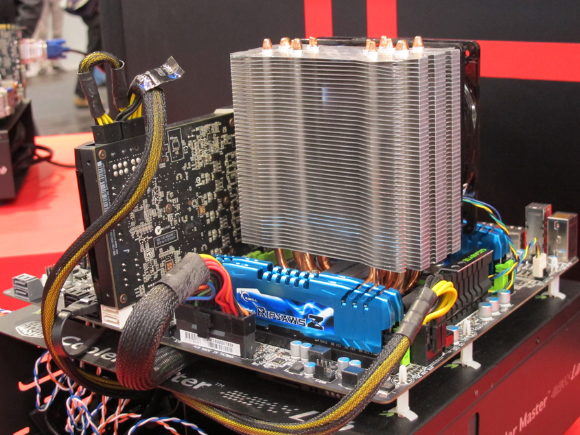 GIgabyte_X79_platform