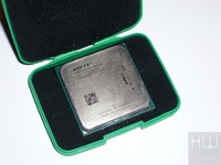 020-amd-bulldozer-fx8150-foto-processore-fronte
