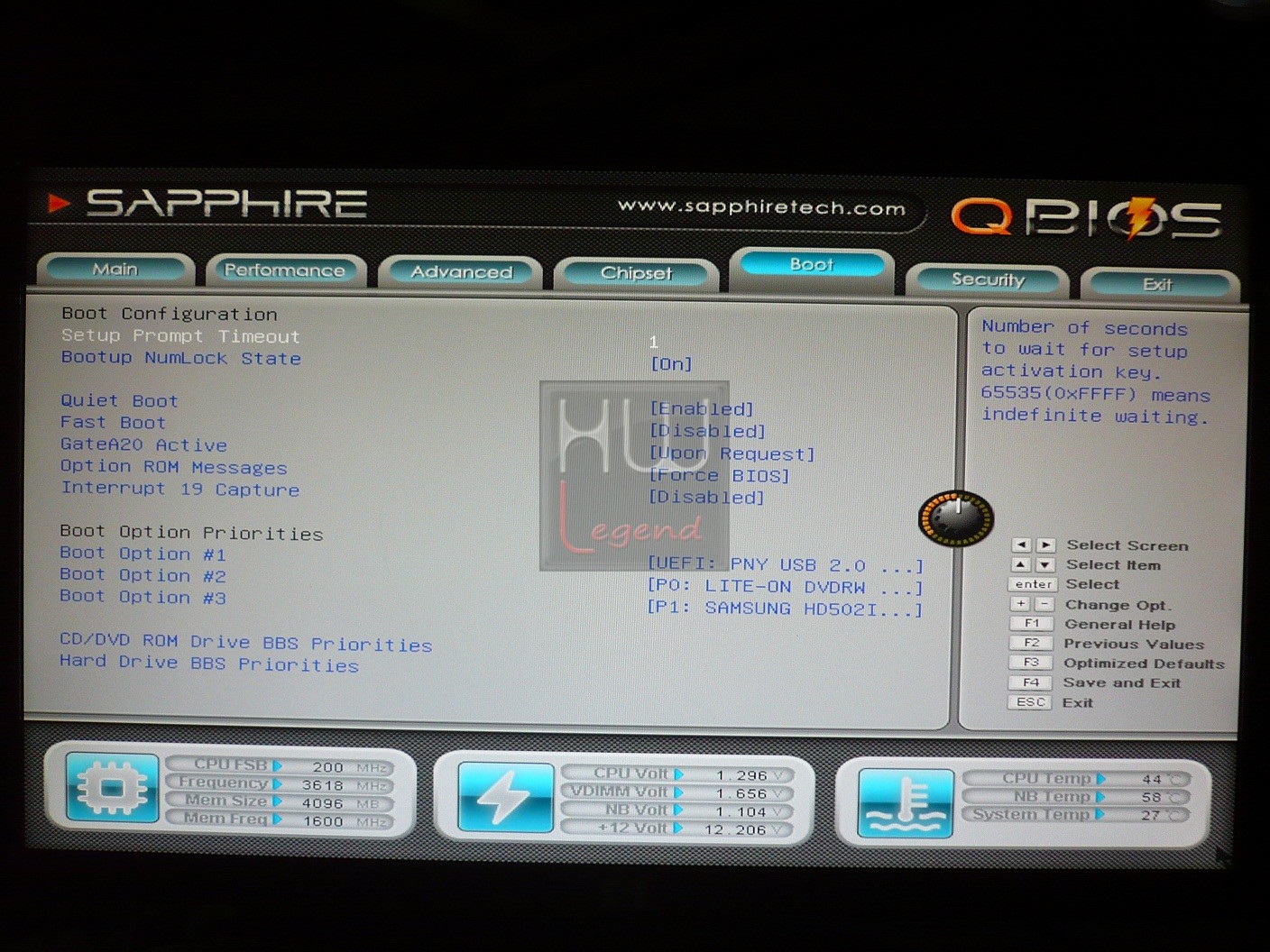 075-sapphire-pure-black-990fx-foto-QBIOS-boot