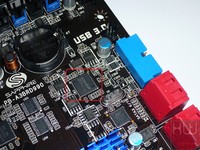 038-sapphire-pure-black-990fx-foto-scheda-controller-usb3-1
