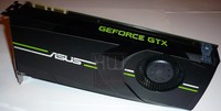 050-asus-geforce-gtx680-scheda-fronte-3
