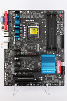 gigabyte_z77x_ud3h_scheda_fronte