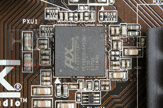 asrock_Z77_-Extreme6_scheda_part_5_switch_pcie