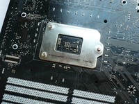 056-intel-ivy-bridge-3770k-mb-desktop-board-z77ga70k-foto-zona-socket-3