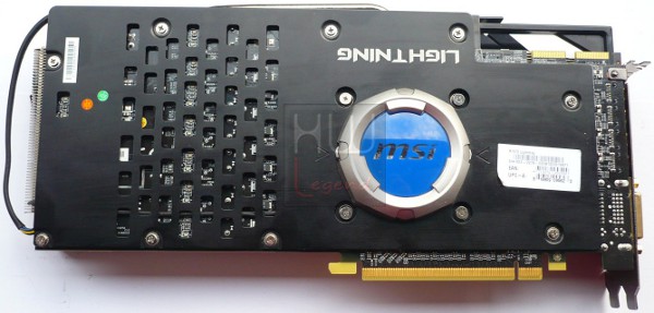 040-msi-r7970-lightning-foto-scheda-retro