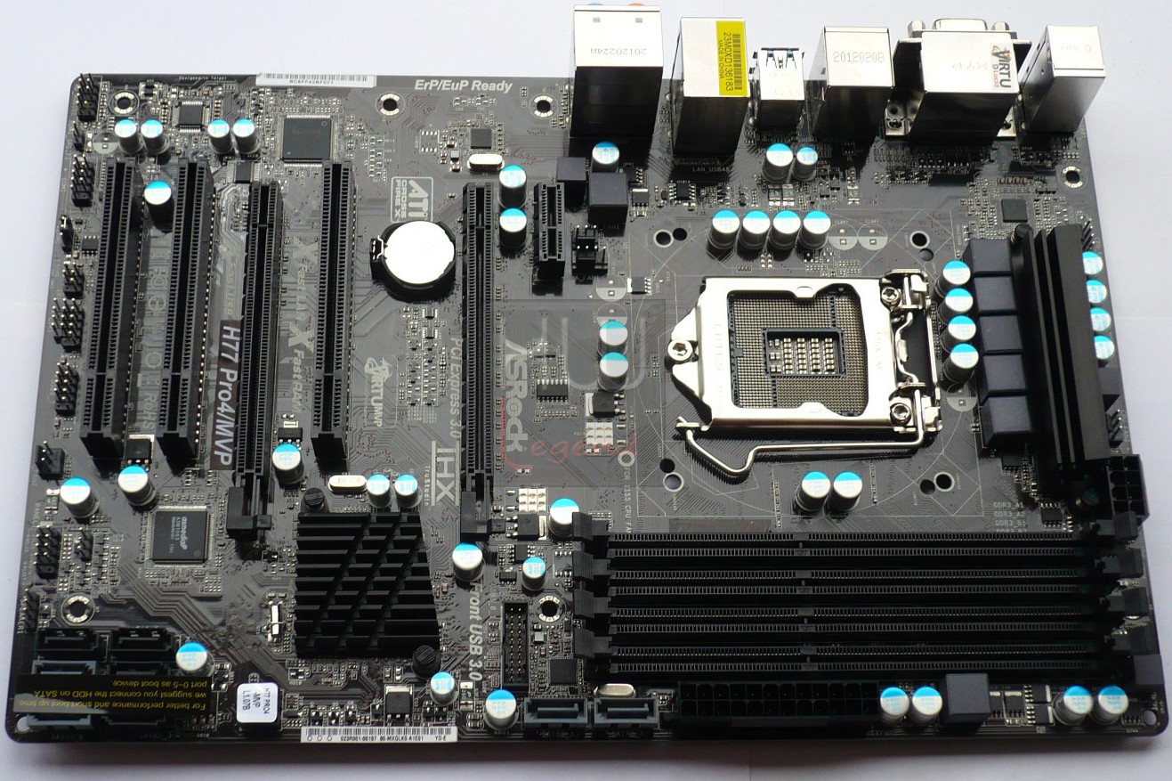 051-asrock-h77-pro4-foto-scheda-fronte