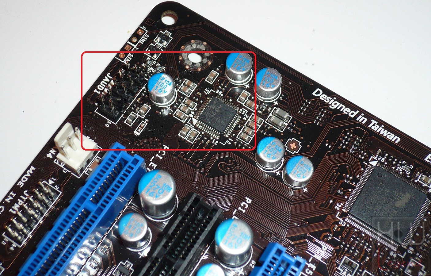 062-msi-z77a-gd65-foto-chip-audio