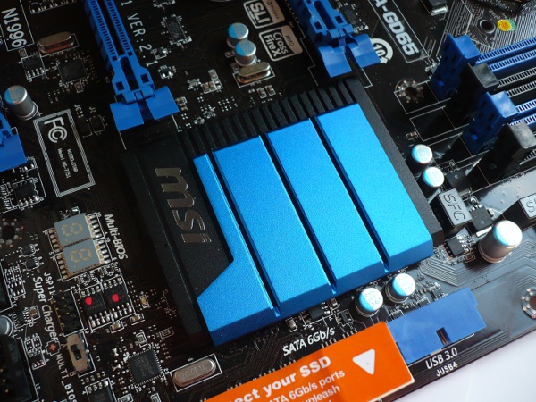 064a-msi-z77a-gd65-foto-dissy-pch-z77