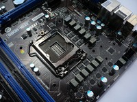 045-msi-z77a-gd65-circuiteria-alimentazione-1