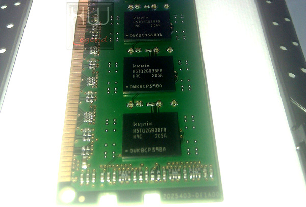 Kingston_KHX1866C11D3P1K28G_15