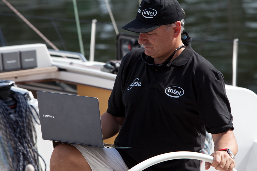 Sail_Ultrabook2