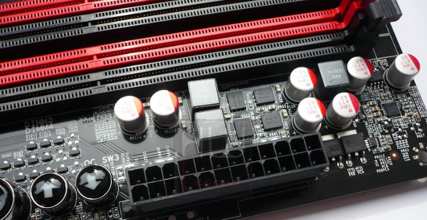 030-foxconn-rattler-p67-foto-scheda-connettore-atx