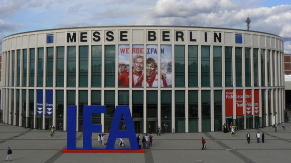 IFA_entrance-580-100