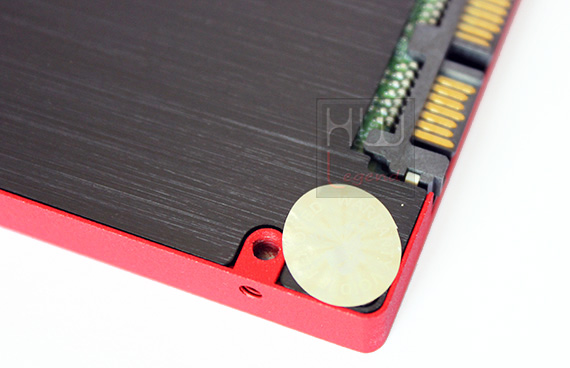 corsair_gs240_ssd_particolare_1_a