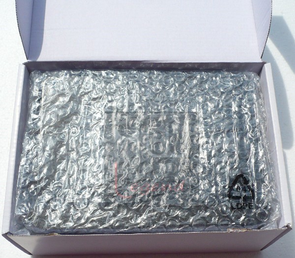 007-foxconn-nettop-nt-i1200-foto-confezione-contenuto-1