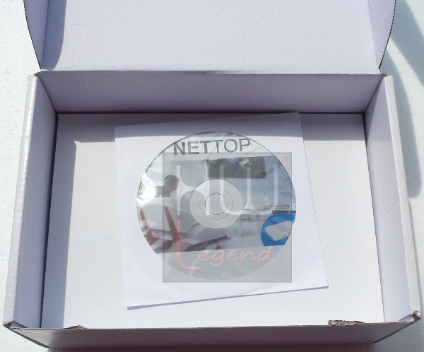 009-foxconn-nettop-nt-i1200-foto-confezione-contenuto-3