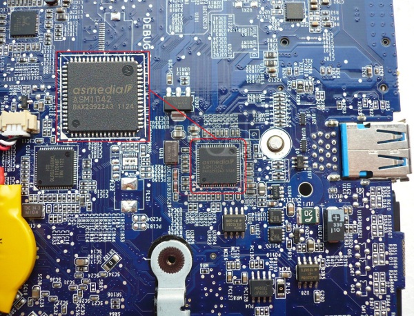 045-foxconn-nettop-nt-i1200-foto-scheda-controller-usb3