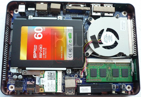 046-foxconn-nettop-nt-i1200-foto-montaggio-componenti-1