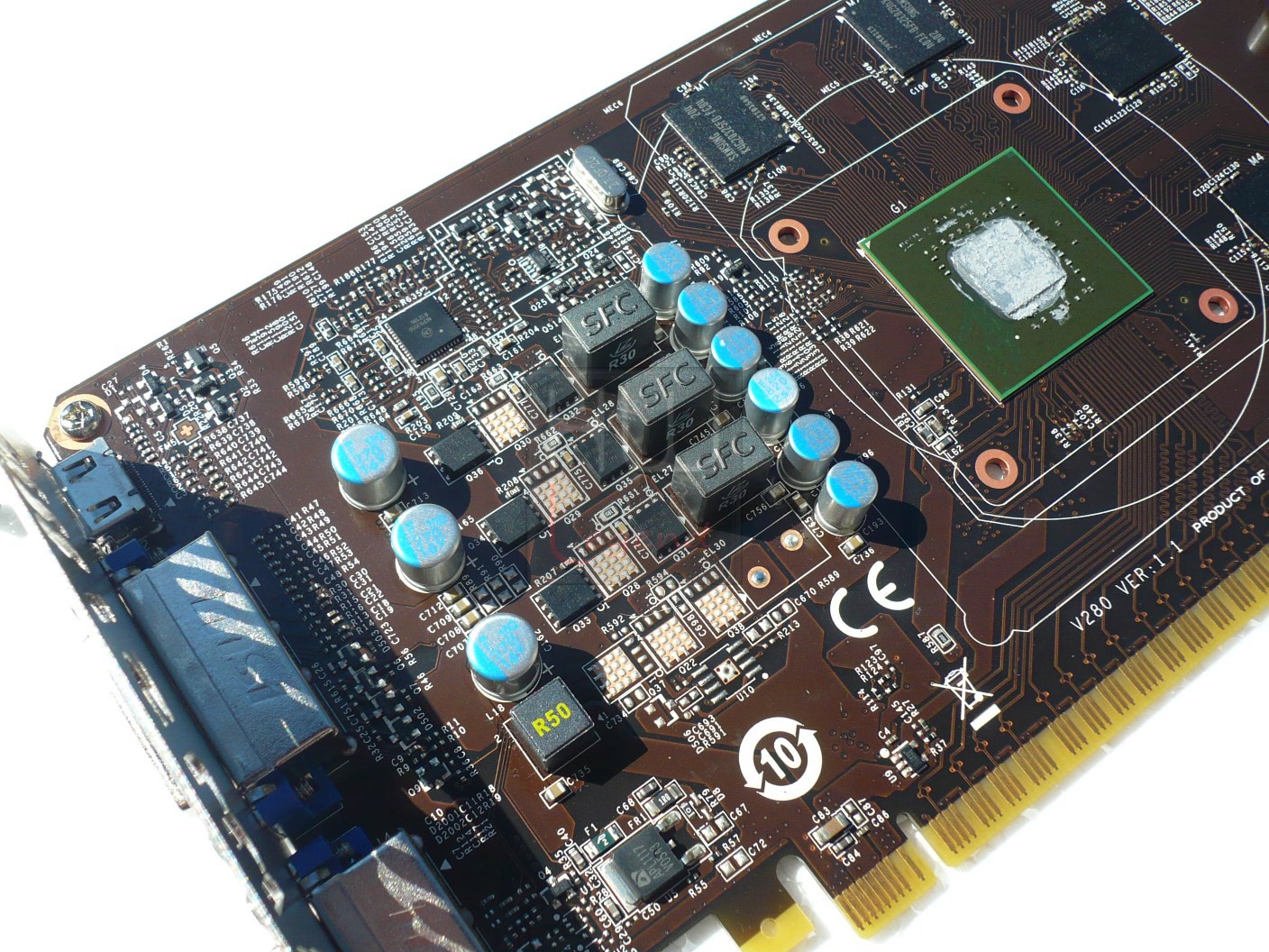 074-msi-geforce-gtx650-pe-foto-scheda-circuiteria-1