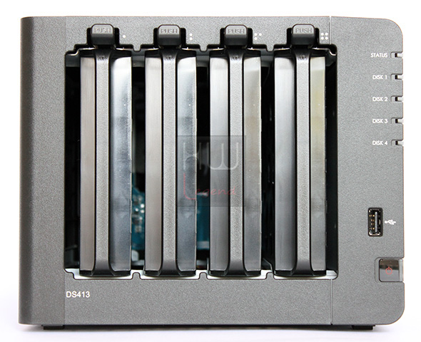 synology_ds413_nas_hotswap1