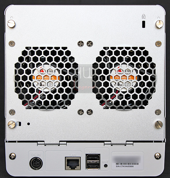 synology_ds413j_nas_retro