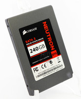 corsair_neutron_gtx_ssd_laterale1