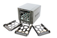 synology_ds413_nas_hotswap2