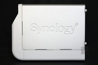synology_ds413j_nas_laterale1