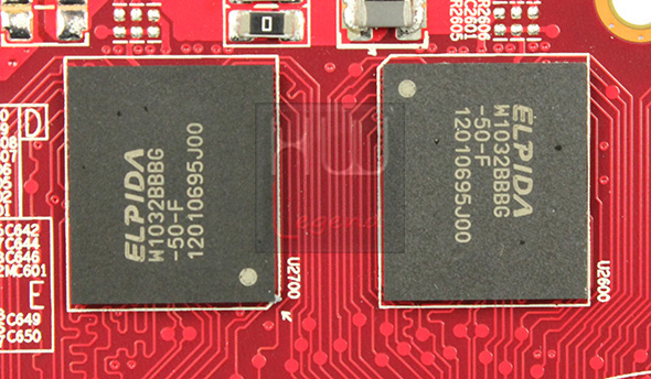 club3d_hd7850rq_pcb_memorie