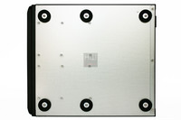 synology_ds2413p_nas_inferiore