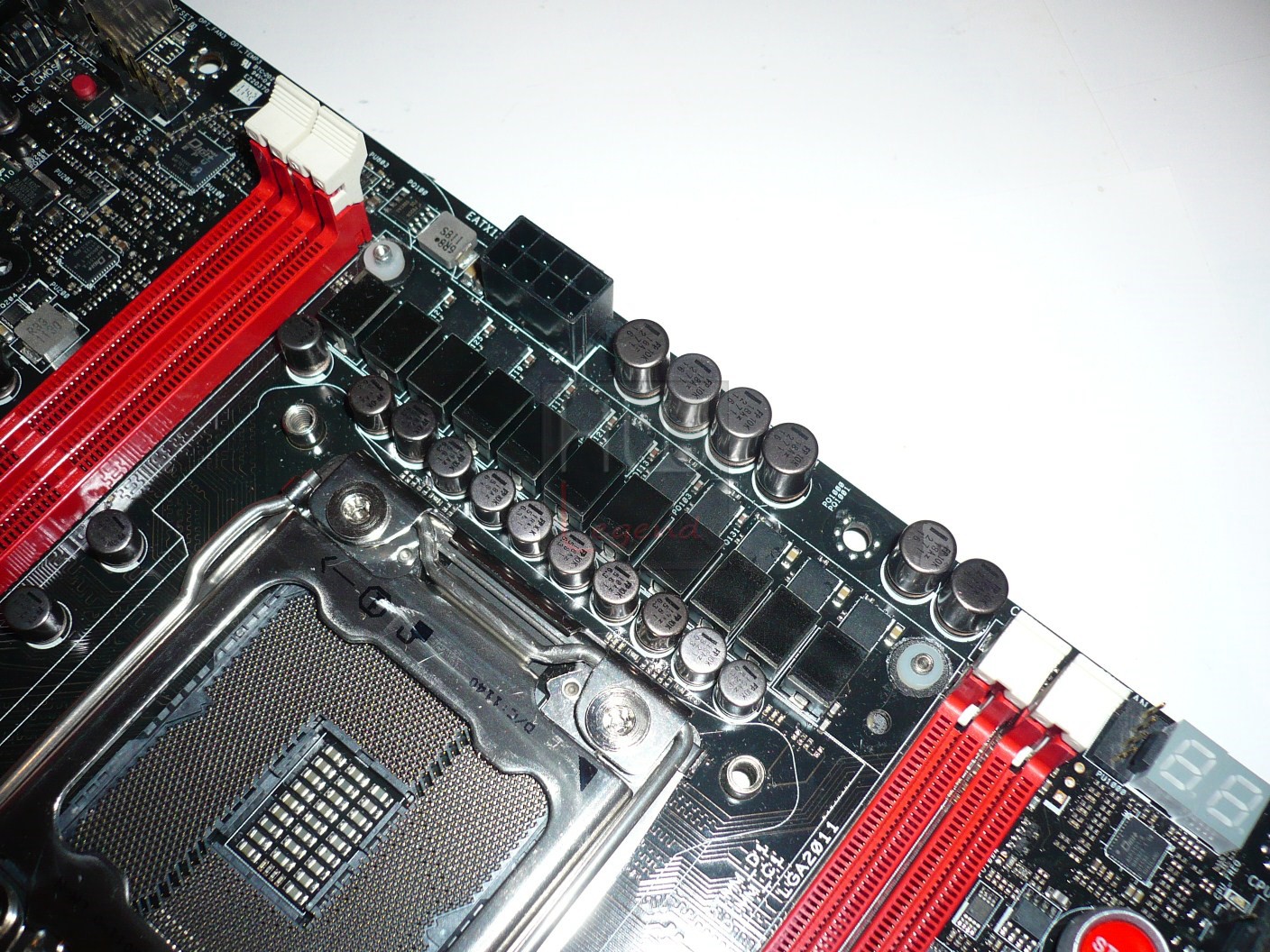 028-asus-rampage-iv-formula-x79-foto-scheda-circuiteria-1