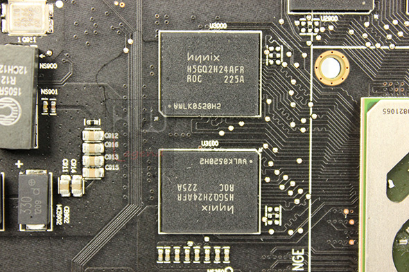 club3d_hd7970ra_pcb_memorie