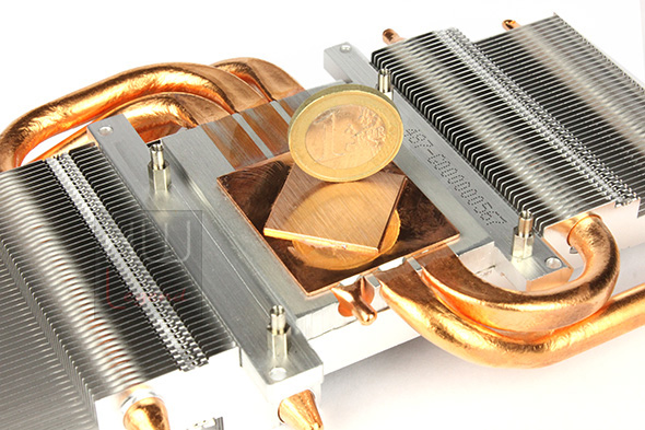 club3d_hd7970ra_scheda_dissipatore_5