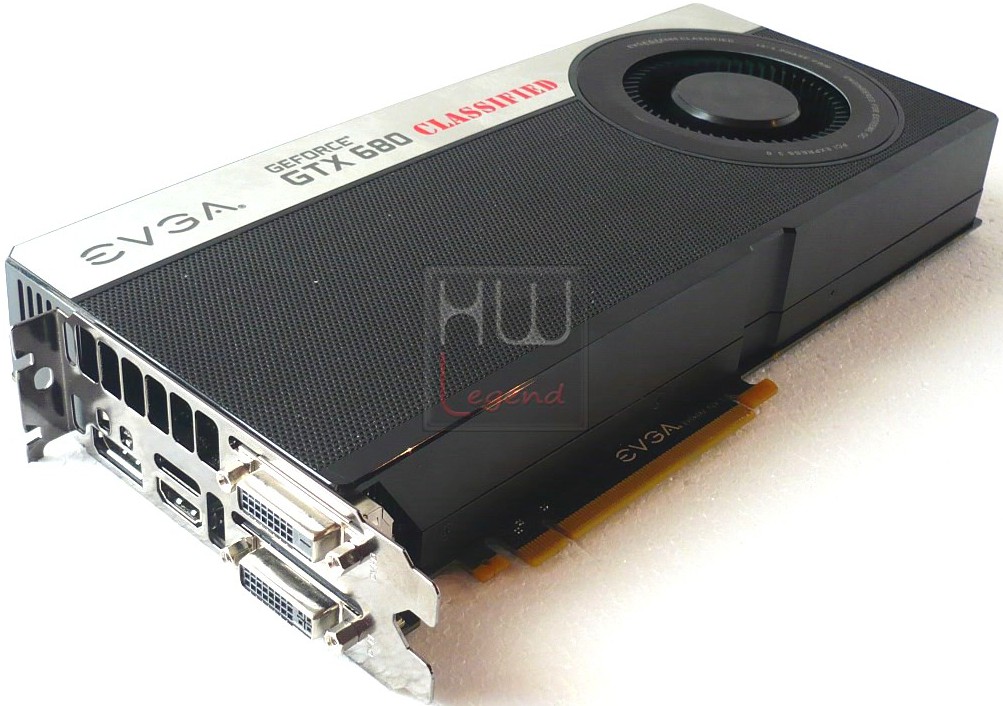 053a-evga-geforce-gtx680-classified-foto-scheda-varie-1
