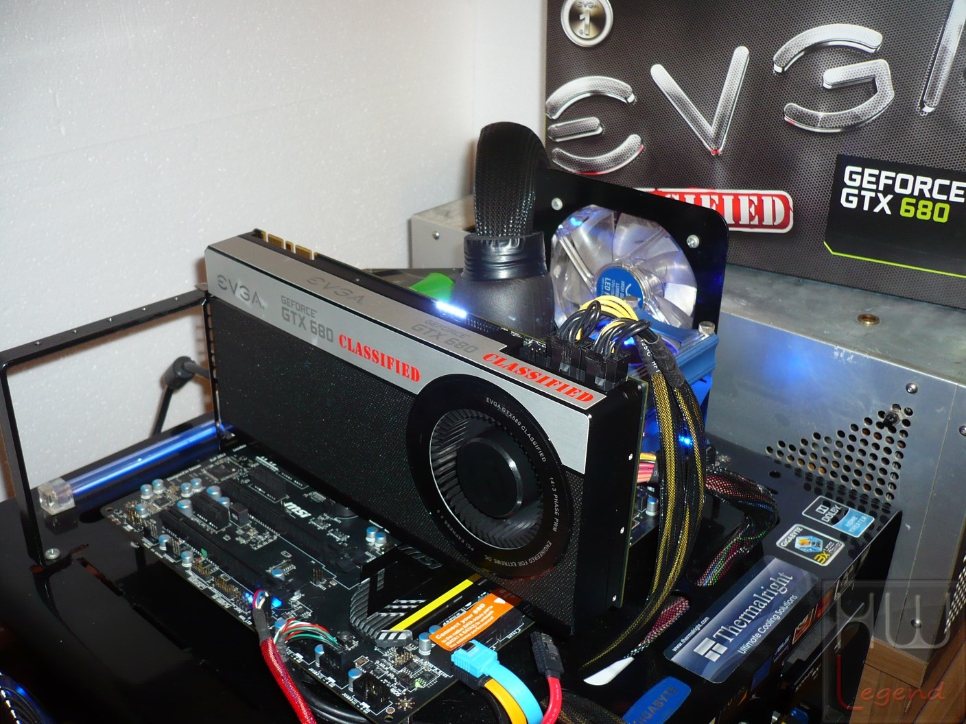 081-evga-geforce-gtx680-classified-foto-config-prova-single-1