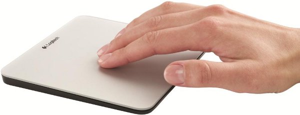 Logitech_Rechargeable_Trackpad