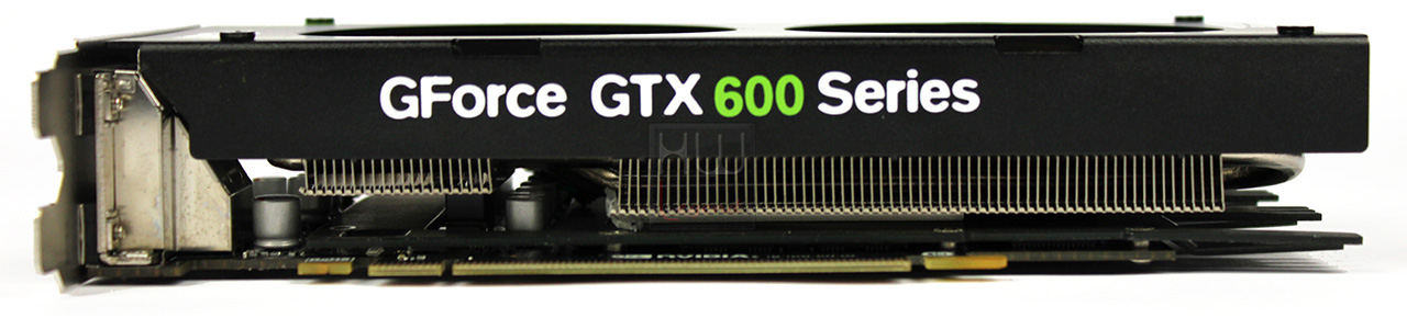 club3d_gtx660ti_scheda_laterale2