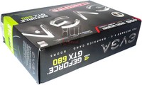 042a-evga-geforce-gtx680-classified-foto-confezione-6