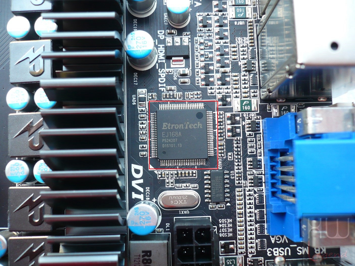 047-giga-f2a85x-up4-foto-scheda-chip-usb3-supplementare