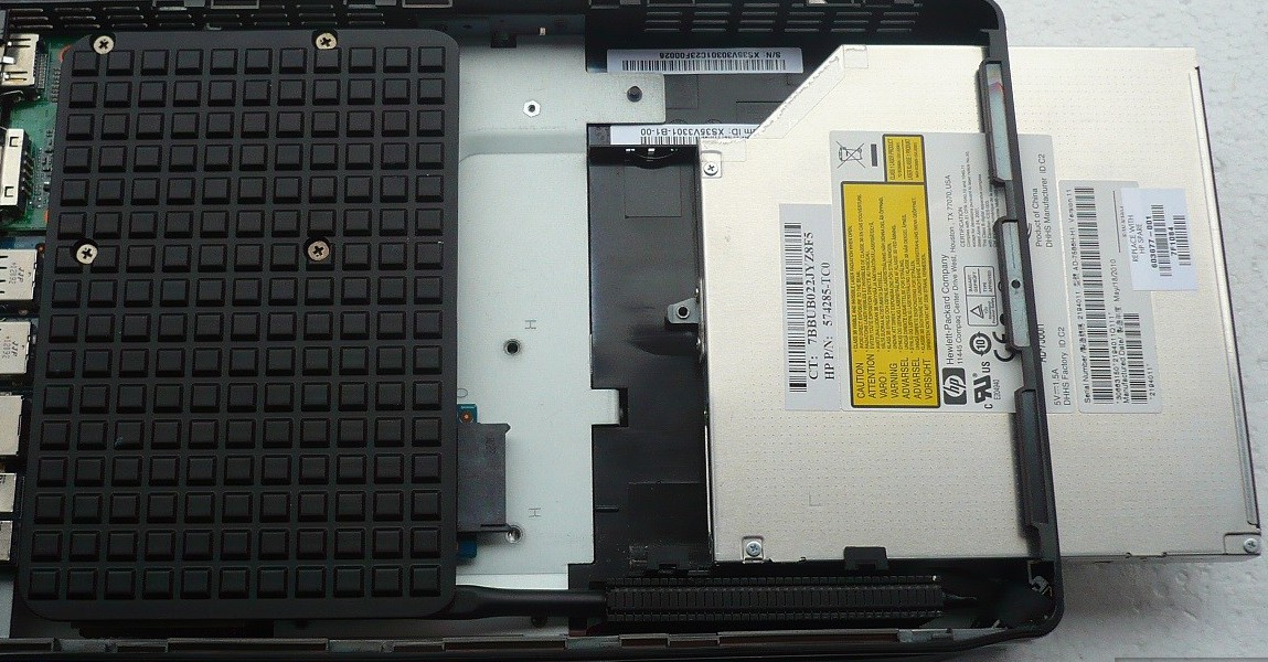059-shuttle-xs35gta-minipc-installazione-unit-ottica