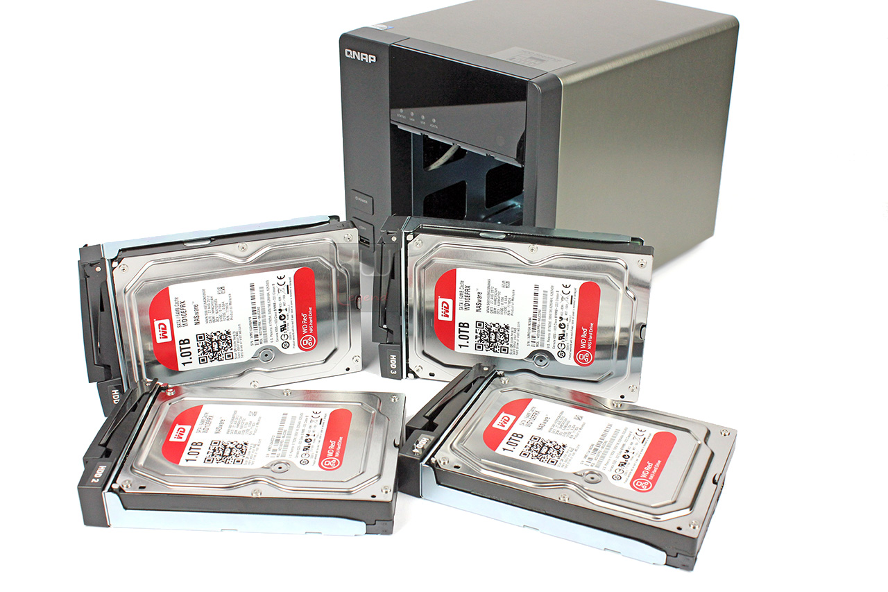 qnap_ts-469-L_nas_hotswap4_a
